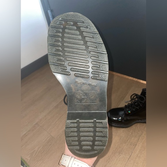 Doc Martens 1460 Rainbow Patent boots - Picture 2 of 4